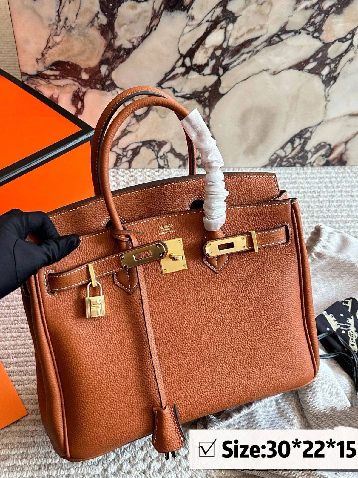 Hermes
Good Quality
110 dhs❣️
30 CM

Zain46
♥️♥️♥️