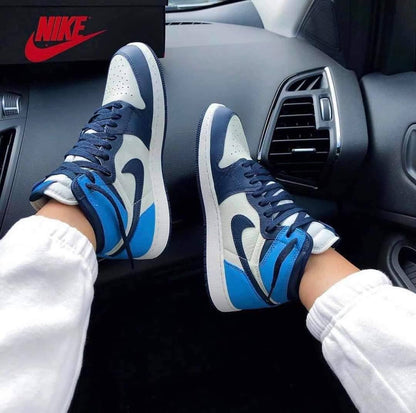 NIKE
Size 40to44
65 dhs❣️

Zain27
♥️♥️♥️