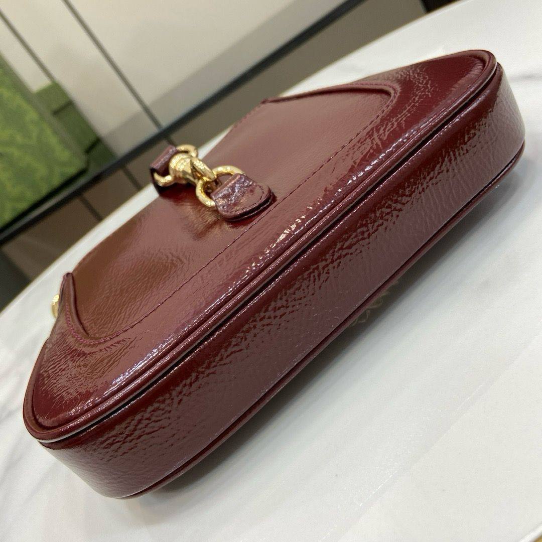 GUCCI 
COPY ONE 
OFFER  
WITH  DOUBLE BOX 
🎁🎁🎁

150 dhs🪙💕

Zain39
♥️♥️♥️