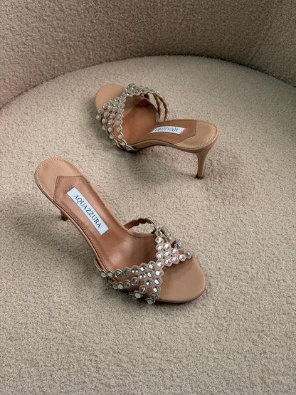 Aquazzura
𝑨𝑨𝑨 𝑸𝑼𝑨𝑳𝑰𝑻𝒀
𝑺𝑰𝒁𝑬 {36 𝒕𝒐 42}
𝑯𝑬𝑬𝑳 8.5 𝑪𝑴
490 dhs🇦🇪

Zain81
♥️♥️♥️