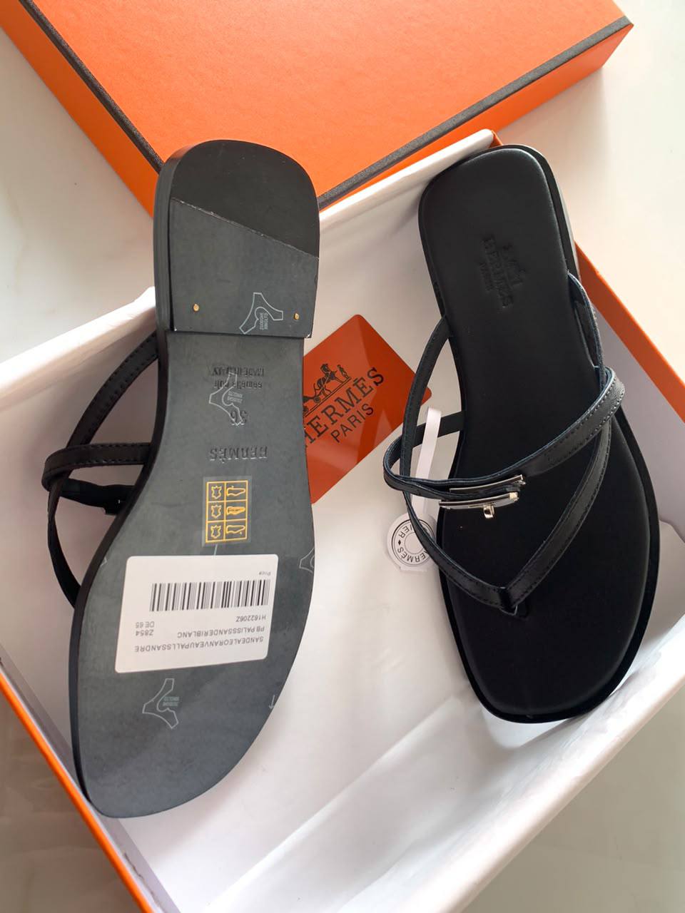 Chanel 
Master

310 dhs 

Zain295
♥️♥️♥️