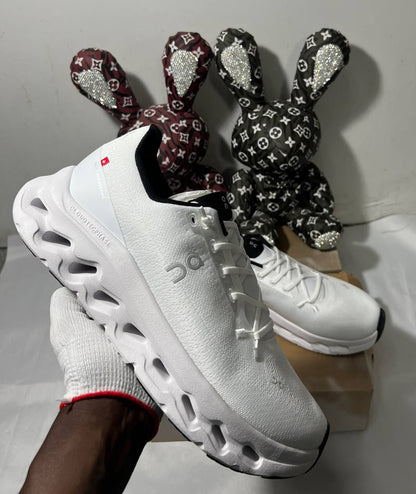 On Cloudtilt sneakers in "Pearl/Ice"
36-45 AVAILABLE 😇
240 dhs🇦🇪🇦🇪🇦🇪

Zain242
♥️♥️♥️