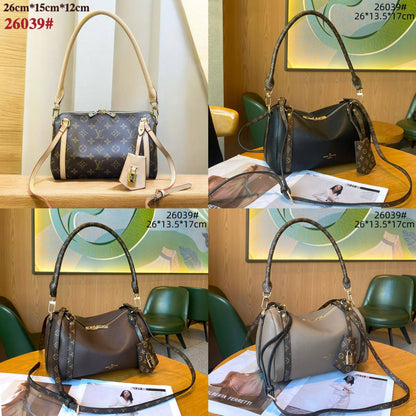 LV EXPRESS NEW CAME 
HIGH QUALITY

 WITH BOX 
🎁🎁🎁

115 dhs💚
26cm

Zain39
♥️♥️♥️