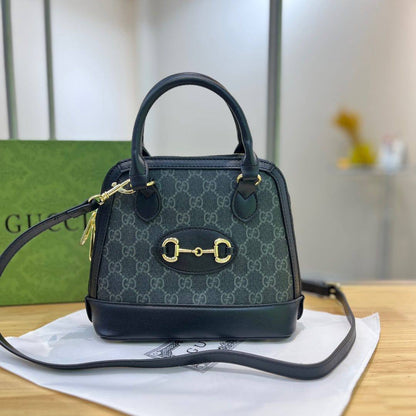 Gucci 
100 dhs💓 
with box

Zain235
♥️♥️♥️