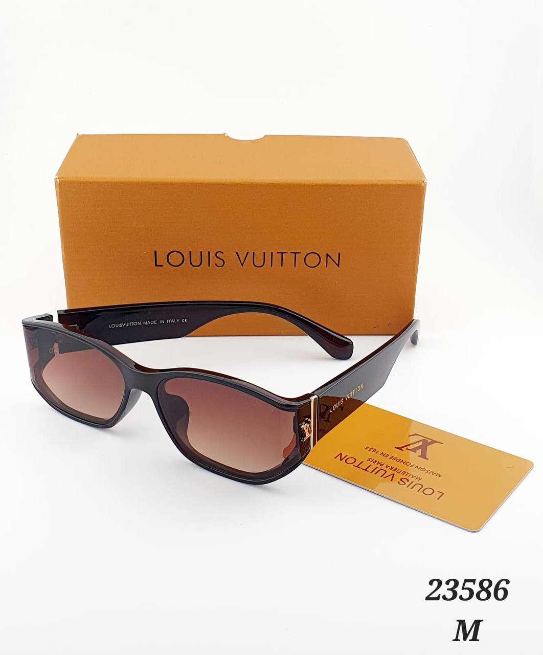 LV Sunglasses
65 dhs✅

with box
🎁🎁🎁

Zain182
♥️♥️♥️