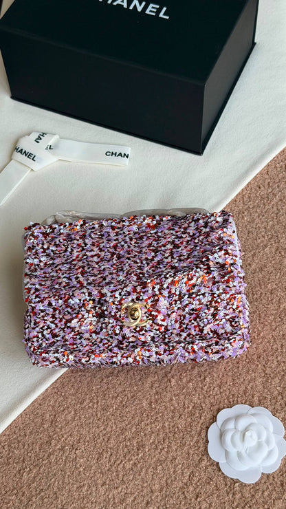 Chanel Limited Edition 🌈✨
Size : 20 Cm 
✨VIP QUALITY  ✨
With original Packing 🎁
For Price 👇 WhatsApp✅
0568585901 
0507557372
0552275751 Owner Zain 👌

Zain280
♥️♥️♥️