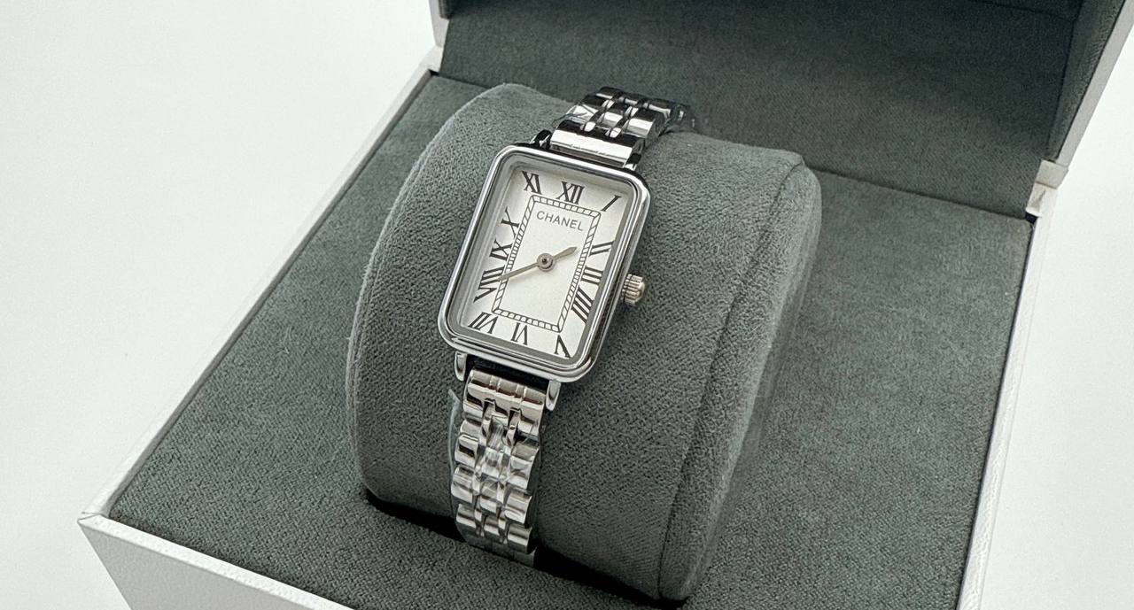 New ladies watch’s
60 dhs🪙💚

Zain45
♥️♥️♥️