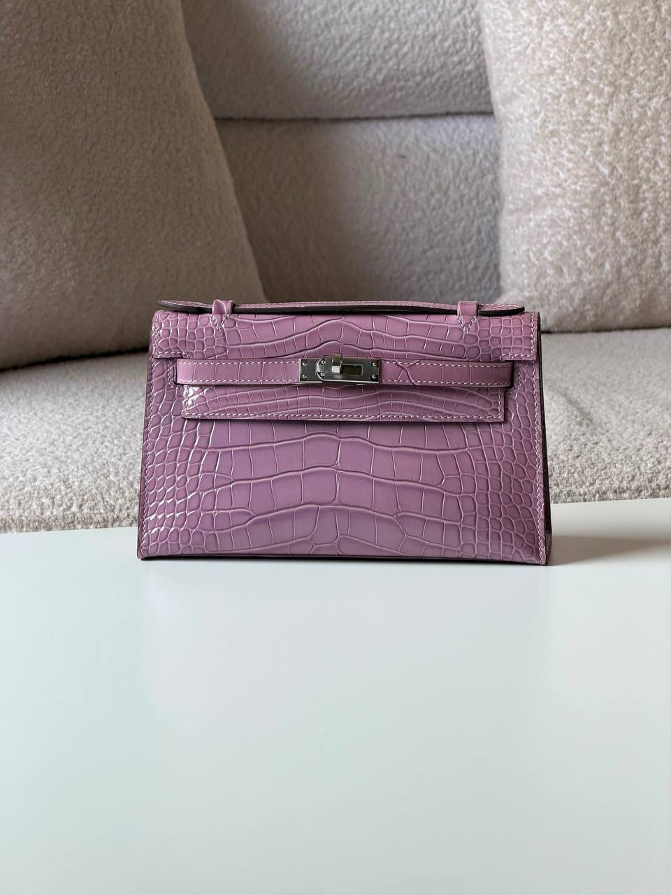 Hermes pochette 21cm💥Master quality ✅with box📦
610 dhs💓

Zain52
♥️♥️♥️