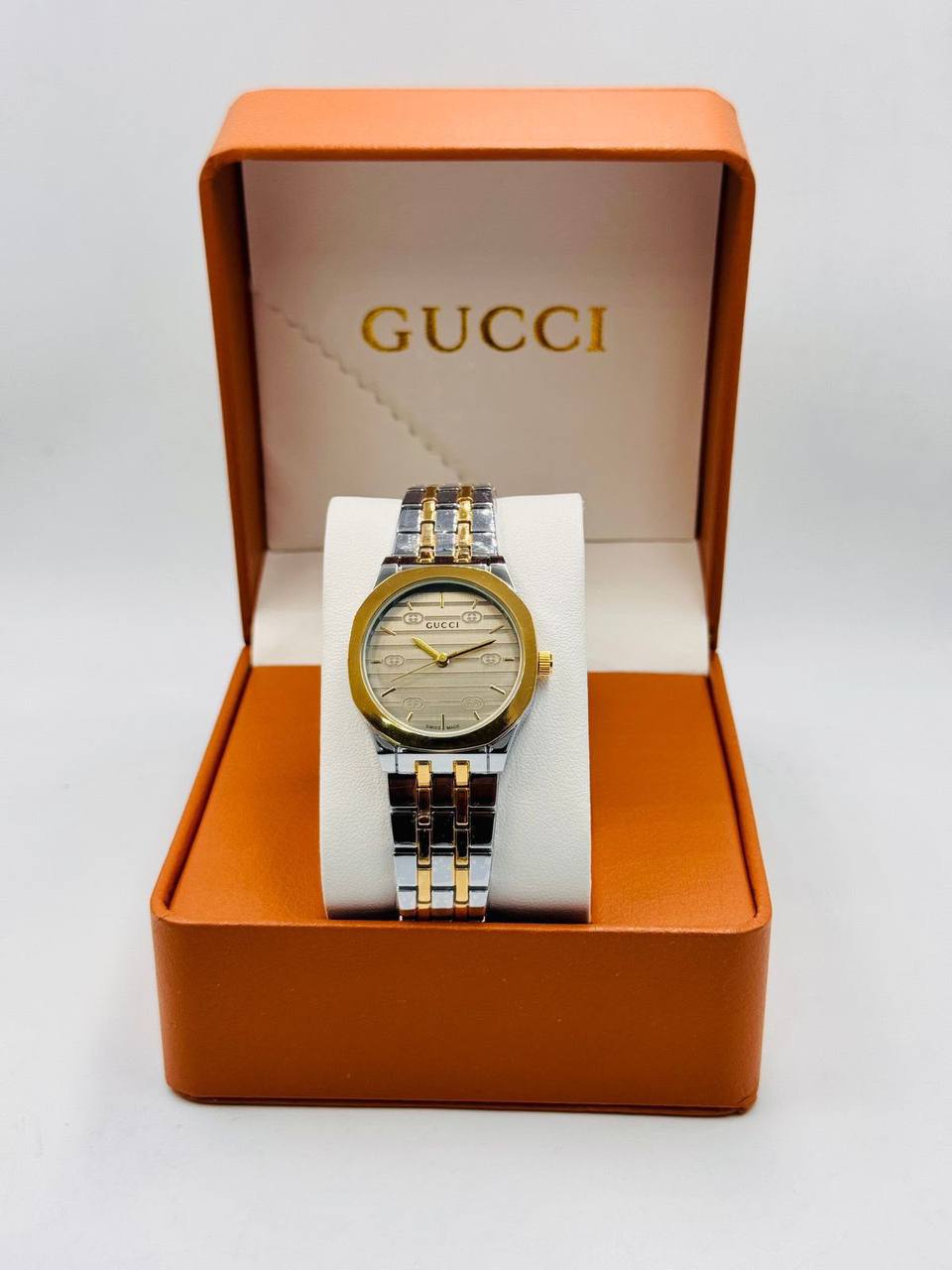 Gucci ladies 
55 dhs🇦🇪🇦🇪

Zain08
♥️♥️♥️