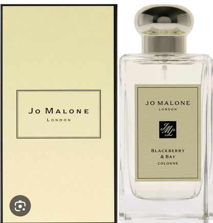 Jo Malone
With paper  bag
45 dhs❤️💚❤️

Zain87
♥️♥️♥️