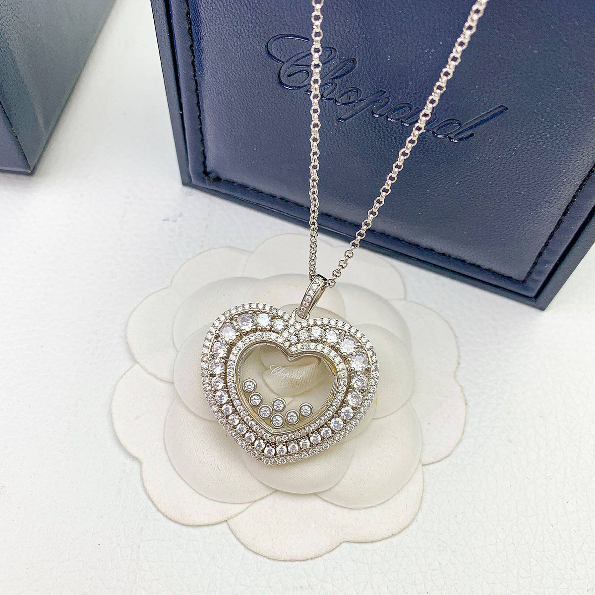 CHOPARD

Set🍃

Master
225 dhs🇦🇪🇦🇪

Zain263
♥️♥️♥️