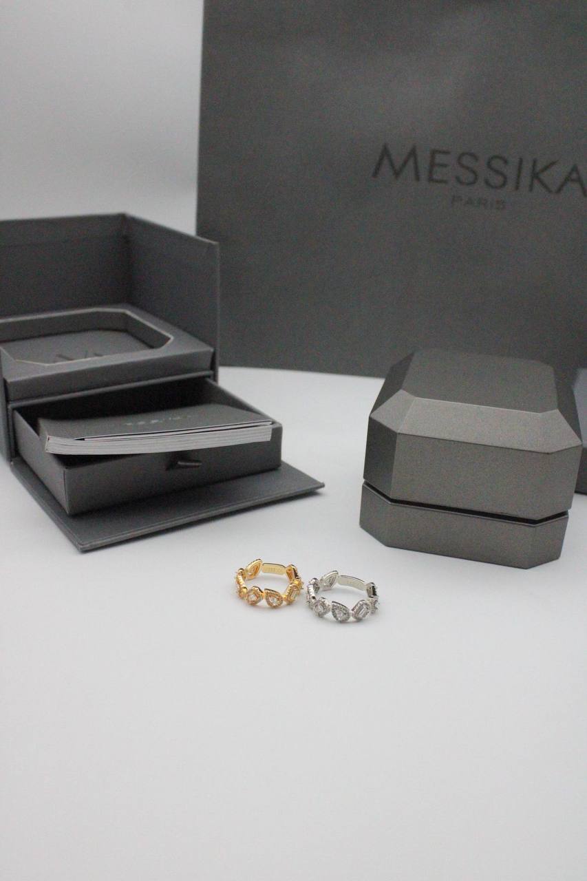 Messika ring

65 dhs 

Zain122
♥️♥️♥️
