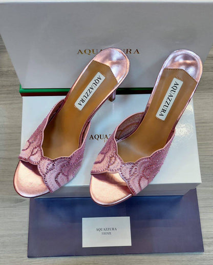 Aquazzura 
Size 36 To 41
120 dhs✅

Zain120
♥️♥️♥️