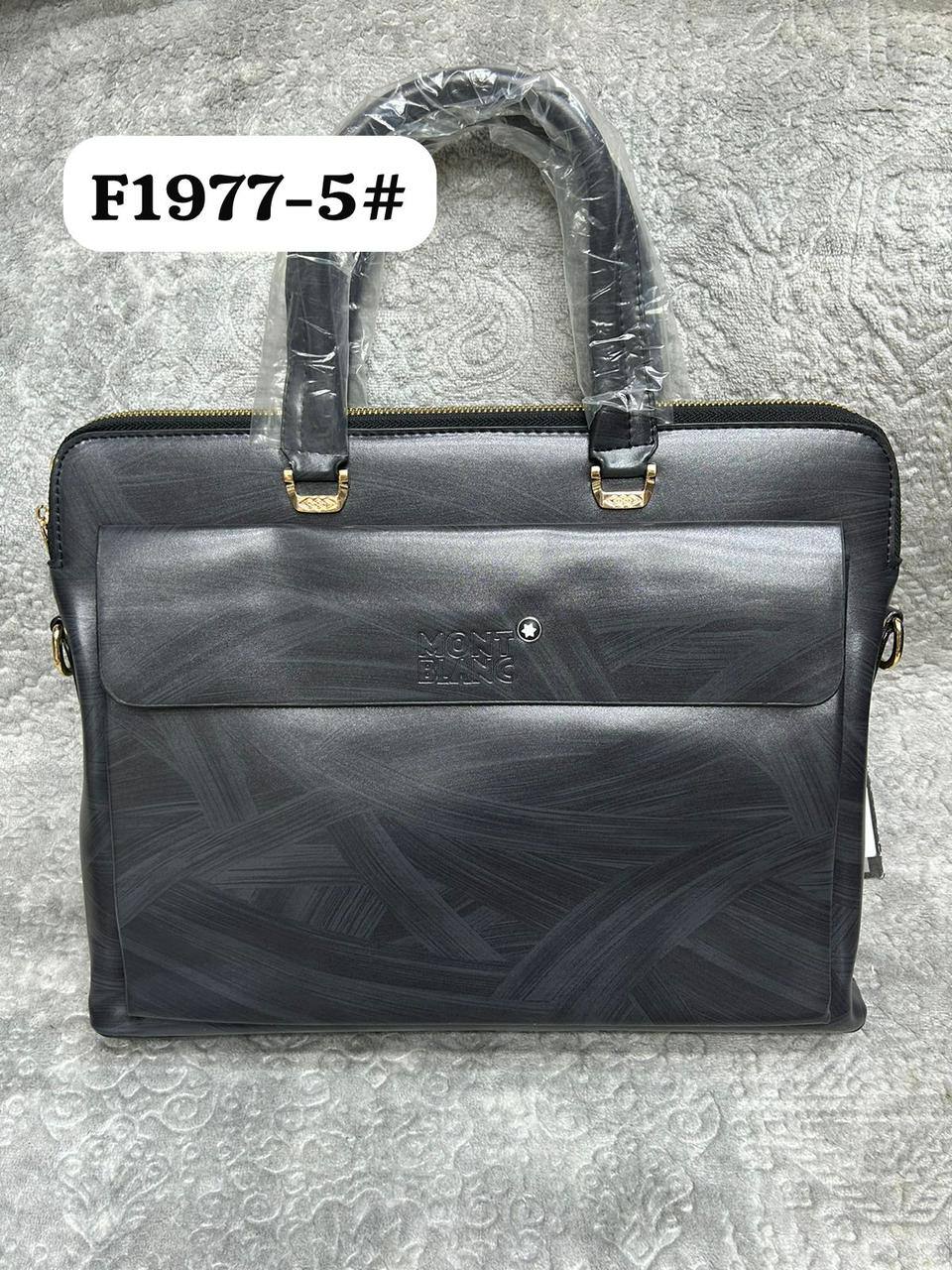 Laptop Bags
90 dhs🪙🖤

Zain190
♥️♥️♥️