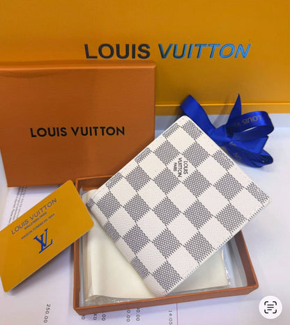 LV
Goyard
Coach
Gucci

Withbox
30 dhs🇦🇪🇦🇪🇦🇪

Zain93
♥️♥️♥️