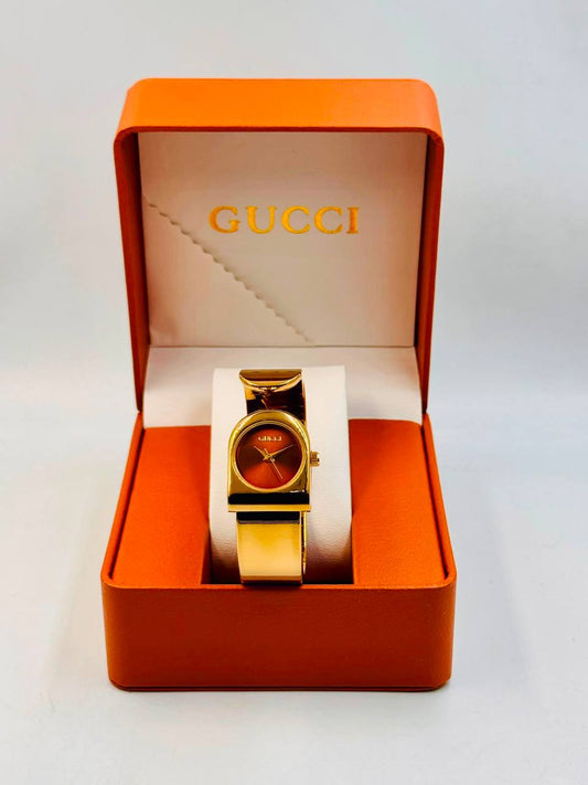 Gucci ladies
*New arrival*🔥
60 dhs✅

Zain08
♥️♥️♥️
