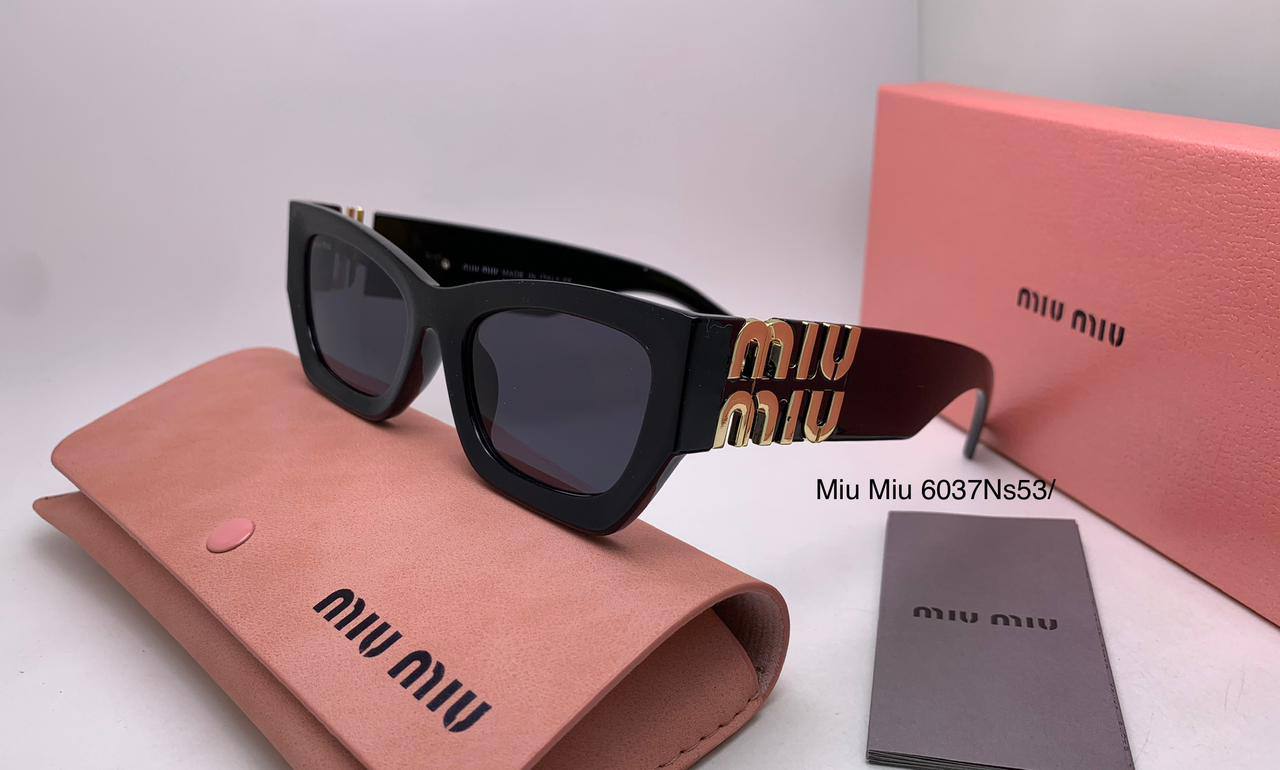 Miu Miu
70 dhs✅

Zain126
♥️♥️♥️