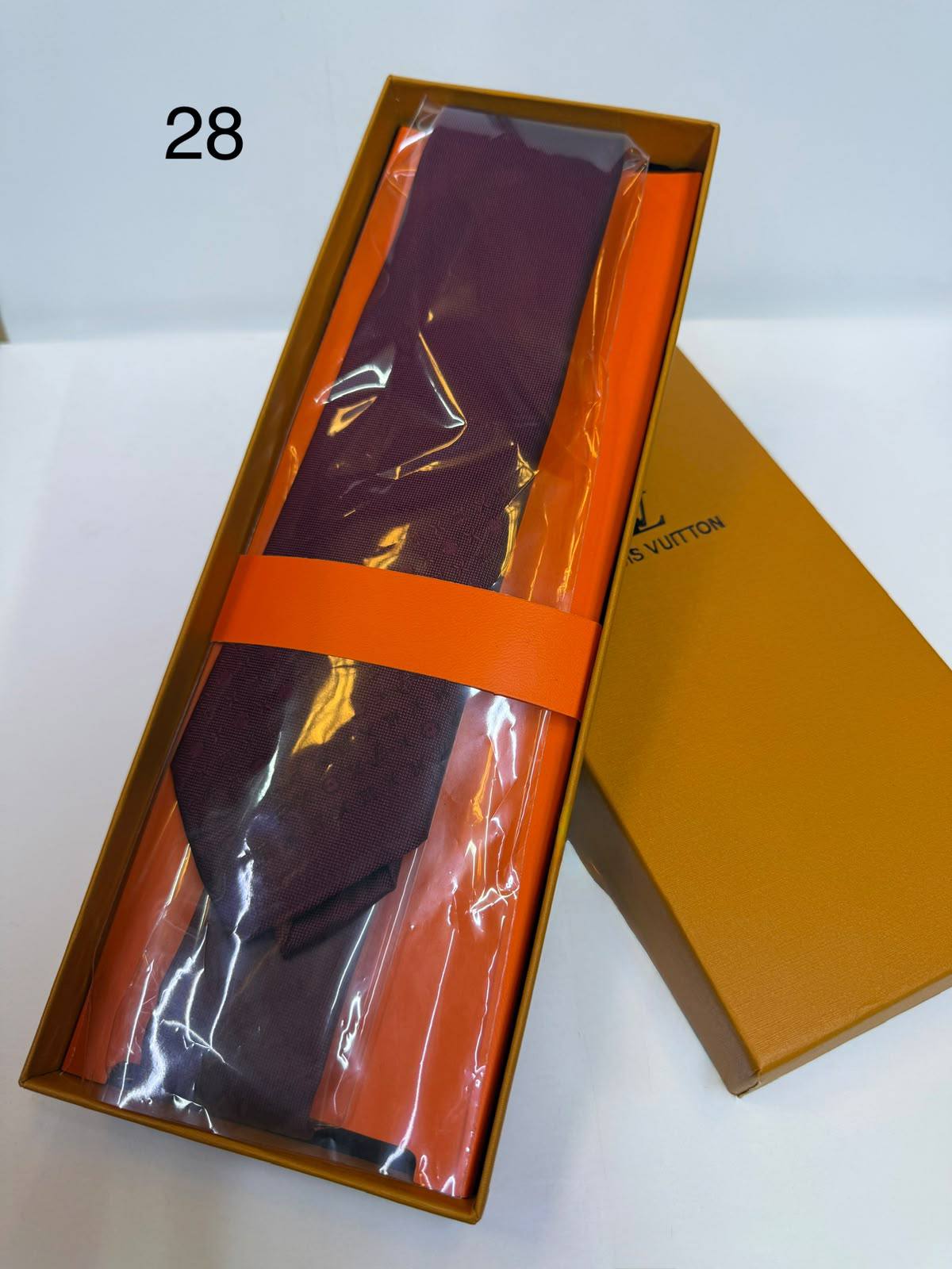 Hermes
Gucci
LV
Dior

Withbox

75 dhs🇦🇪🇦🇪

Zain93
♥️♥️♥️