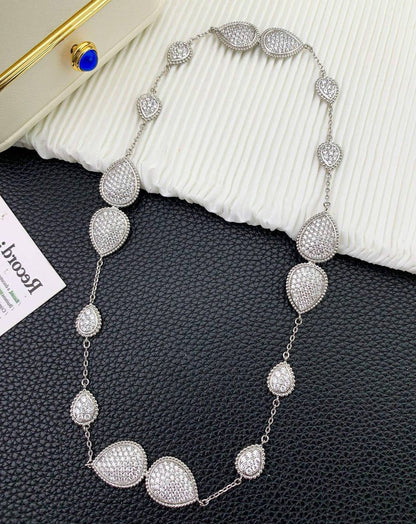 BOUCHRON NECKLACE
MASTER 💫✨
140 DHS✅
WITH BOX AND PAPER BAG🛍️🎁

Zain89
♥️♥️♥️♥️