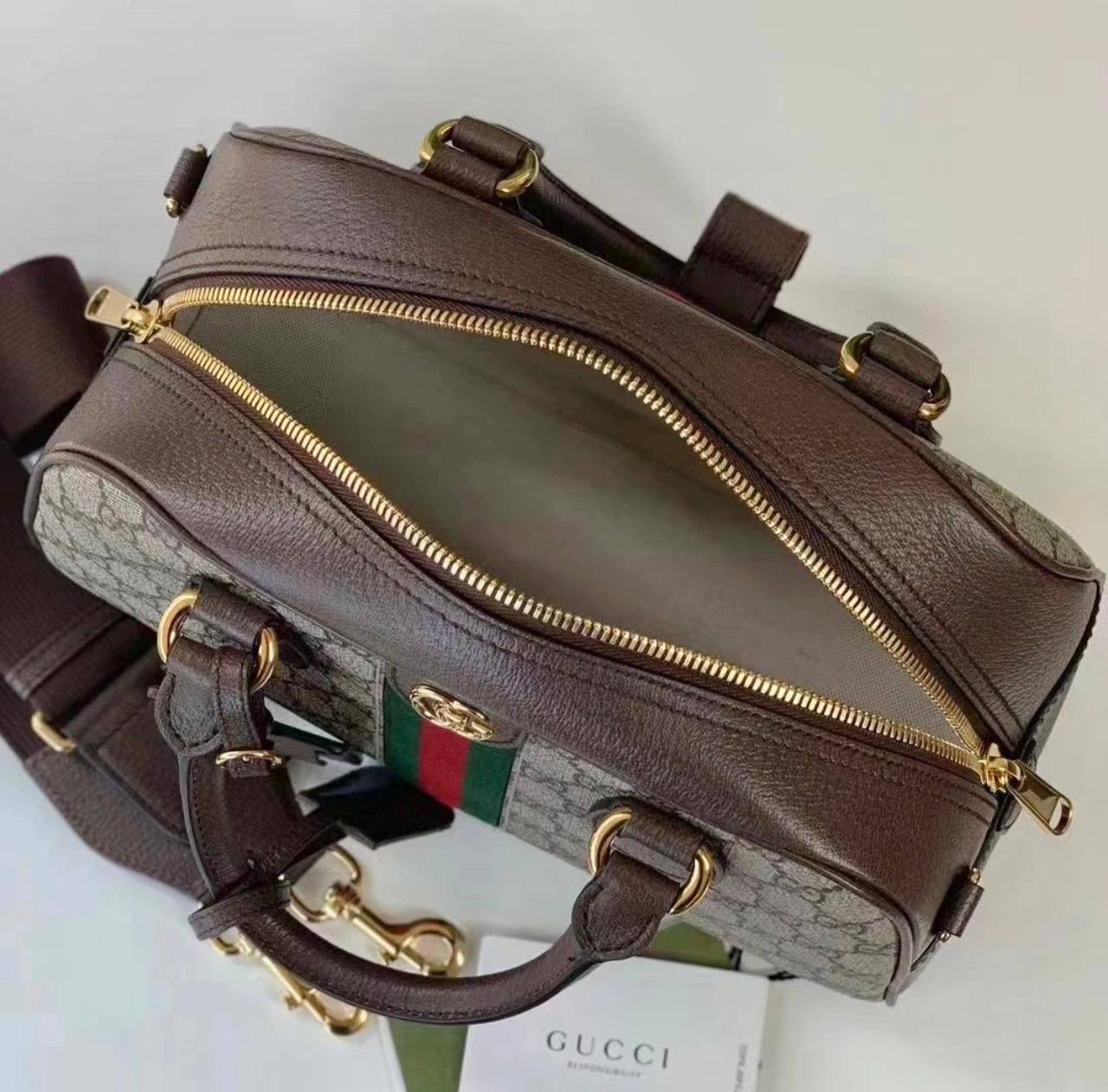GUCCI 
NEW CAME HIGH QUALITY 


WITH BOX 
🎁🎁🎁

125 dhs💚


Zain39
♥️♥️♥️