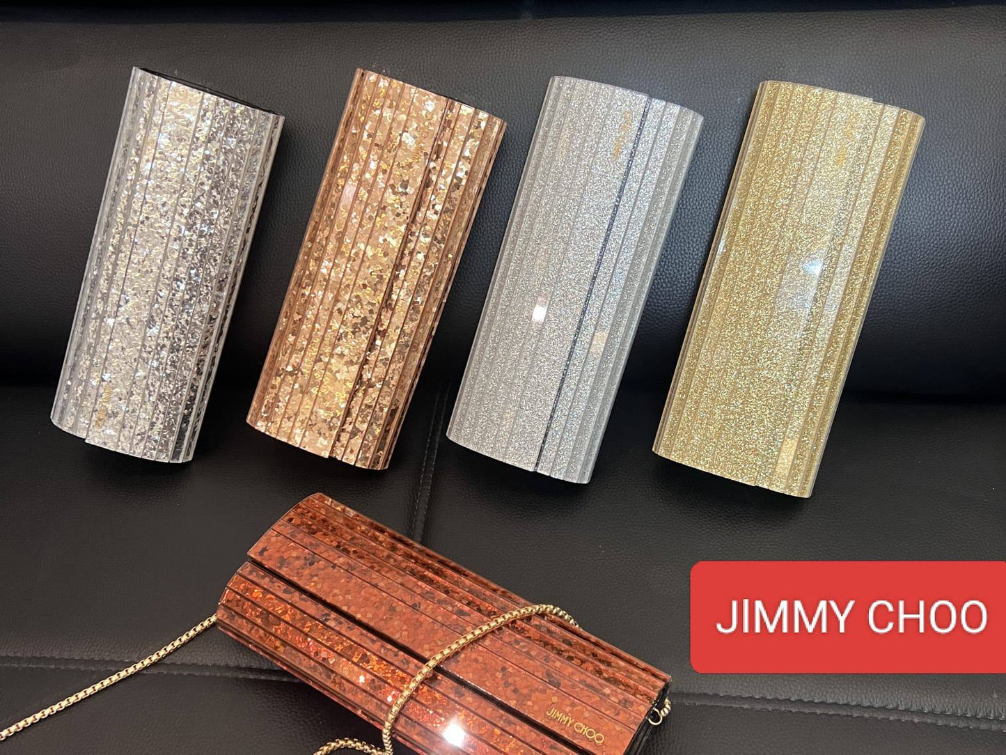 Jimmy Choo
120 dhs✅
with box

Zain26
♥️♥️♥️