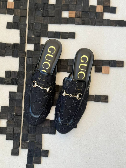 GUCCI
*Super Master*
𝗦𝗶𝘇𝗲 𝟯𝟲 𝘁𝗼 𝟰𝟭 
450 dhs✅

Zain178
♥️♥️♥️