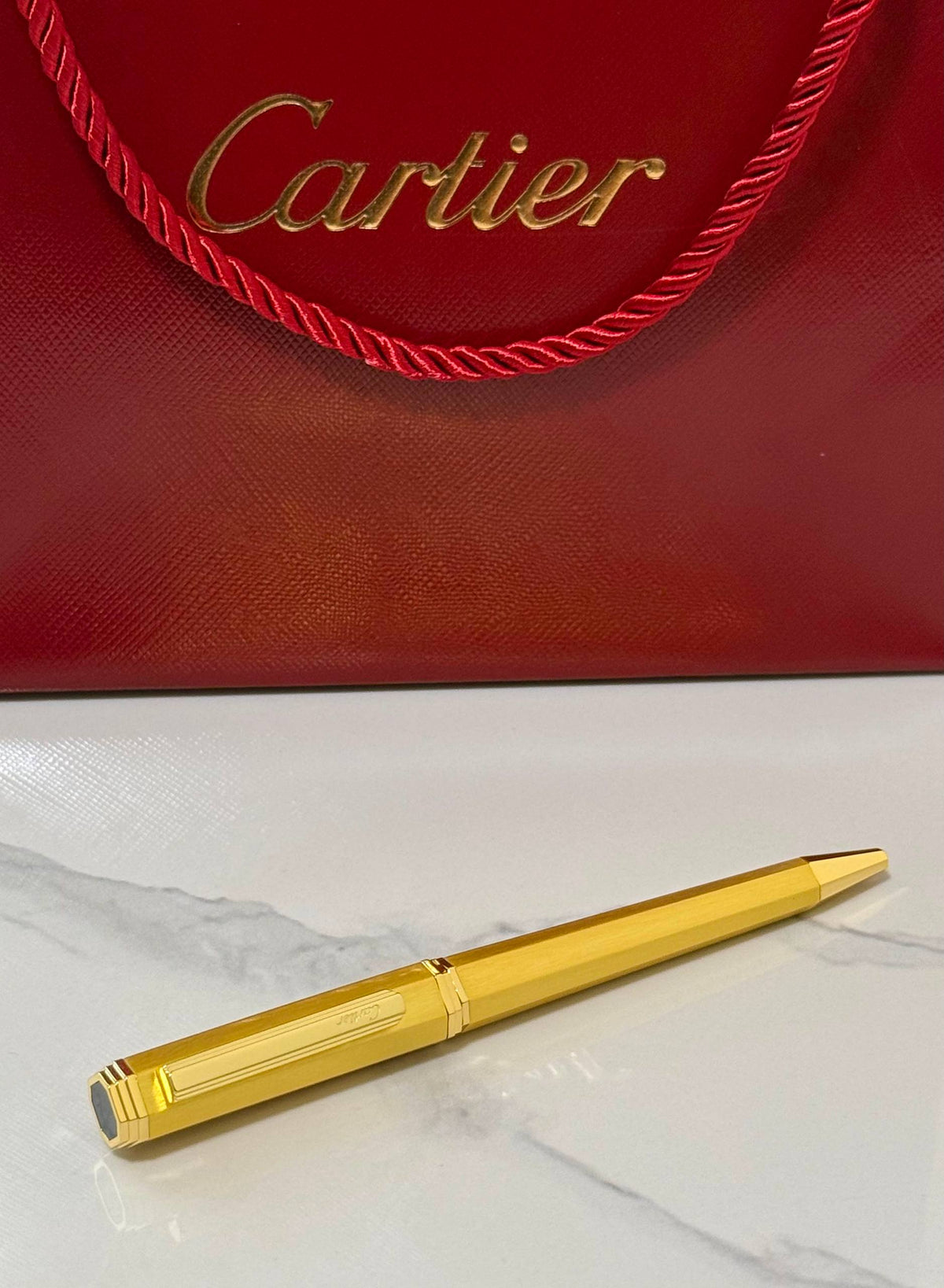 *CARTIER*✍️
*PEN*
*Super Master Quality*💯
*New available*🗽

For Price 👇 WhatsApp✅
0568585901 
0507557372
0552275751 Owner Zain 👌

Zain20
♥️♥️♥️