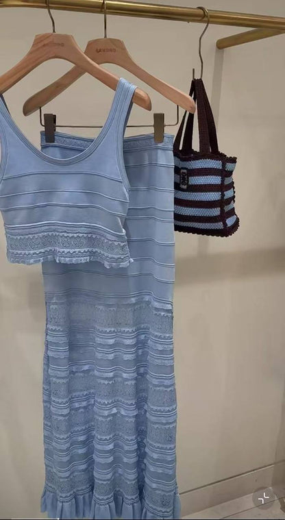 ❤️‍🔥 SANDRO new❤️‍🔥✨
   ✨VIP quality ✨
  Sizes: S-M-L-XL
570 dhs✅

Zain287
♥️♥️♥️