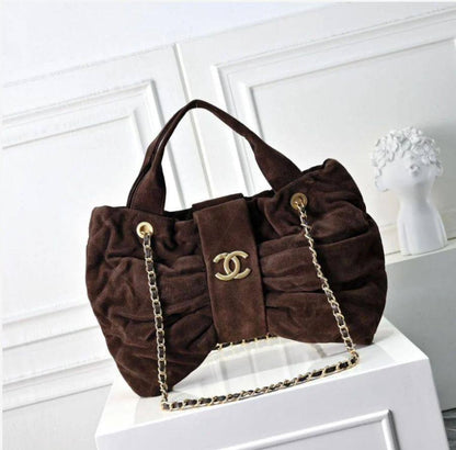 Chanel
Master🌺🌺
#35cm 350 dhs💛

Zain228
♥️♥️♥️