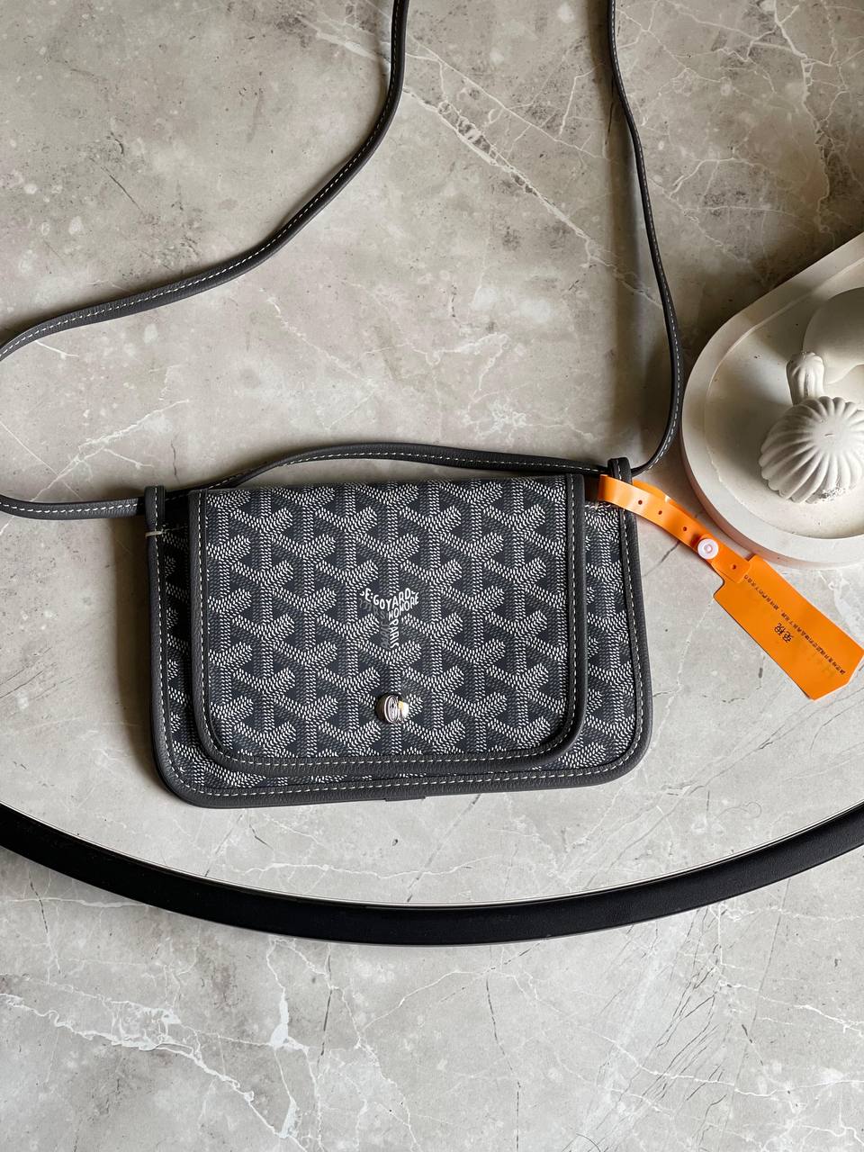 Goyard  ✨💥
Available original box 📦 
With full packing 🎀🎀
Super high quality 💥💥
For Price 👇 WhatsApp✅
0568585901 
0507557372
0552275751 Owner Zain 👌

Zain283
♥️♥️♥️