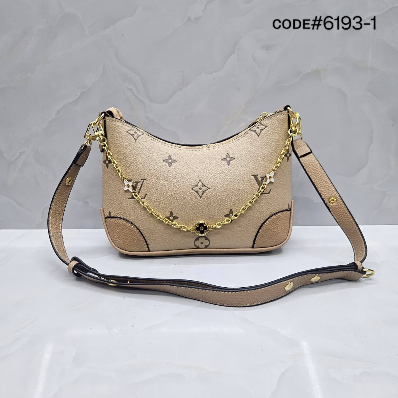 LV
ʙᴏᴜʟᴏɢɴᴇ sʜᴏᴜʟᴅᴇʀ ʙᴀɢ
ᴡɪᴛʜ ᴄʜᴀɪɴ sʟɪɴɢ
ɢᴏʟᴅ ʜᴀʀᴅᴡᴀʀᴇ
sɪᴢᴇ : 28 cm

65 dhs🪙💕

Zain31
♥️♥️♥️