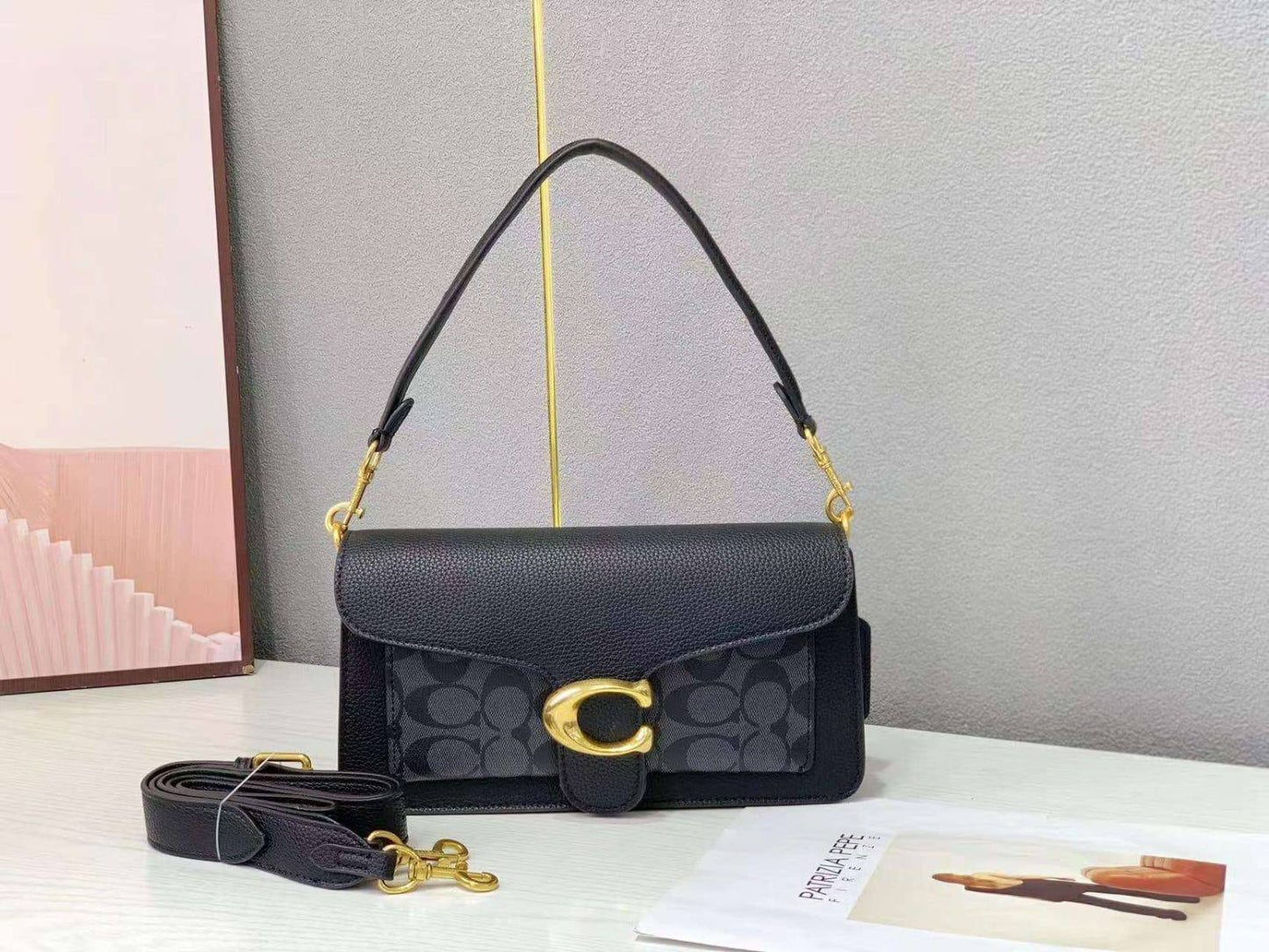 COACH Tabby 25
Gold Hardware
With 2 sizes strap
Gamosa inside
In signature canvass
Size : 25 cm
With BOX

110 dhs✅

Zain239
♥️♥️♥️