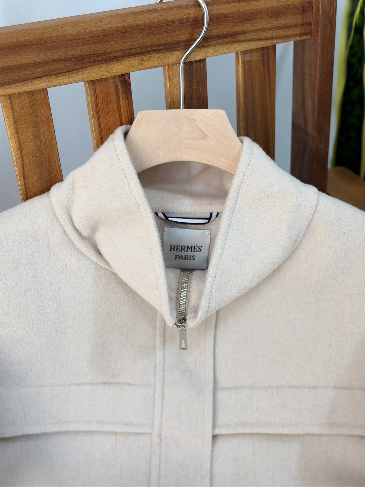 HERMES NEW 

VIP QUALITY

CASHMERE

Size : 36-38-40-42
1200 dhs🇦🇪🇦🇪

Zain287
♥️♥️♥️
