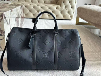 LV Travel Bags
Master
For Price 👇 WTSP Text Zain 0568585901

Zain192
♥️♥️♥️