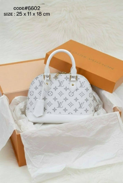 LV
ᴀʟᴍᴀ ᴍᴏɴᴏɢʀᴀᴍ
ᴡɪᴛʜ ʟᴏᴄᴋ & ᴋᴇʏ
ɪᴛ ʜᴀs ʟᴏɴɢ ʙᴇʟᴛ sᴛʀᴀᴘ
sɪᴢᴇ : 25 cm

ᴡɪᴛʜ BOX
🎁🎁🎁

80 dhs✅

Zain31
♥️♥️♥️