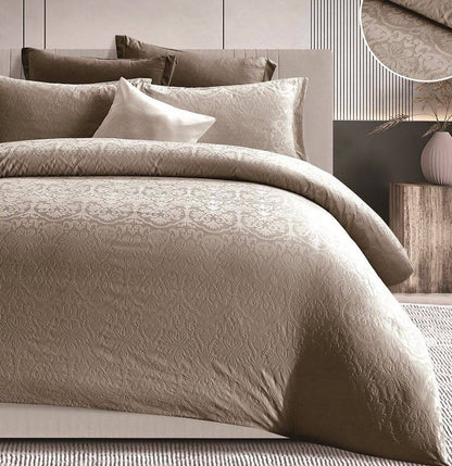 💥💥💥
⬇️⬇️⬇️
New collection 
Embroidery 
Jack cotton 
Comfort set
King size comfort 6pcs set
170 dhs🪙🌨️

Zain99
♥️♥️♥️