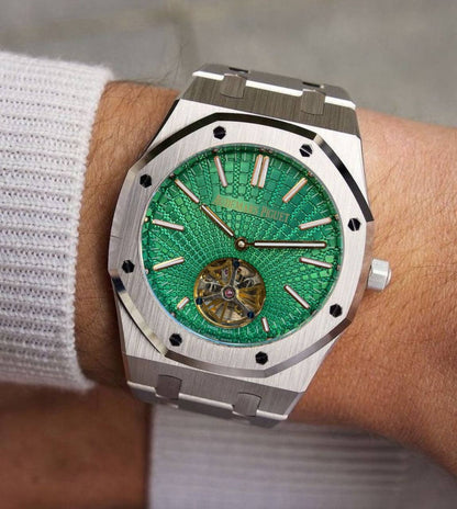 Ap watch for men good quality automatic 
350 dhs🇦🇪🇦🇪

Zain59
♥️♥️♥️