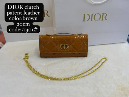 ᴄʀɪsᴛɪᴀɴ Dior ᴄʟᴜᴛᴄʜ ʙᴀɢ
ᴡɪᴛʜʙᴏx
85 dhs✅

Zain56
♥️♥️♥️