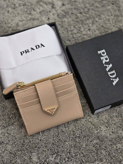 💼 Prada Wallet 💼
105 dhs🪙🌨️
Good Quality 

Zain131
♥️♥️♥️