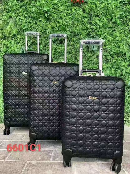 Travel Bags Set
540 dhs🪙🌨️

Zain200
♥️♥️♥️