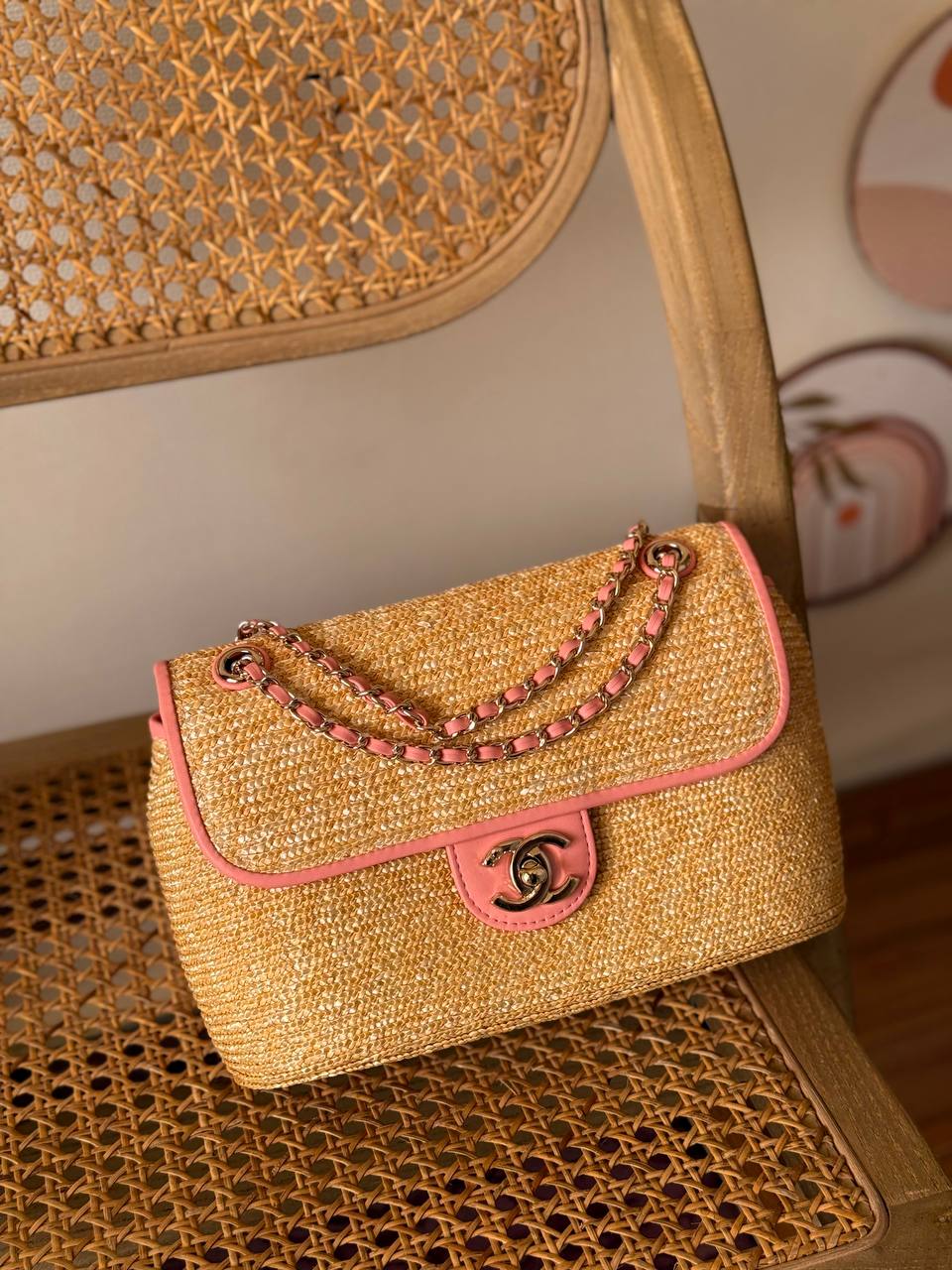 New Collection✨✨✨
CHANEL
23cm
350 dhs🇦🇪🇦🇪
*MASTER QUALITY*
With box🎁

Zain167
♥️♥️♥️