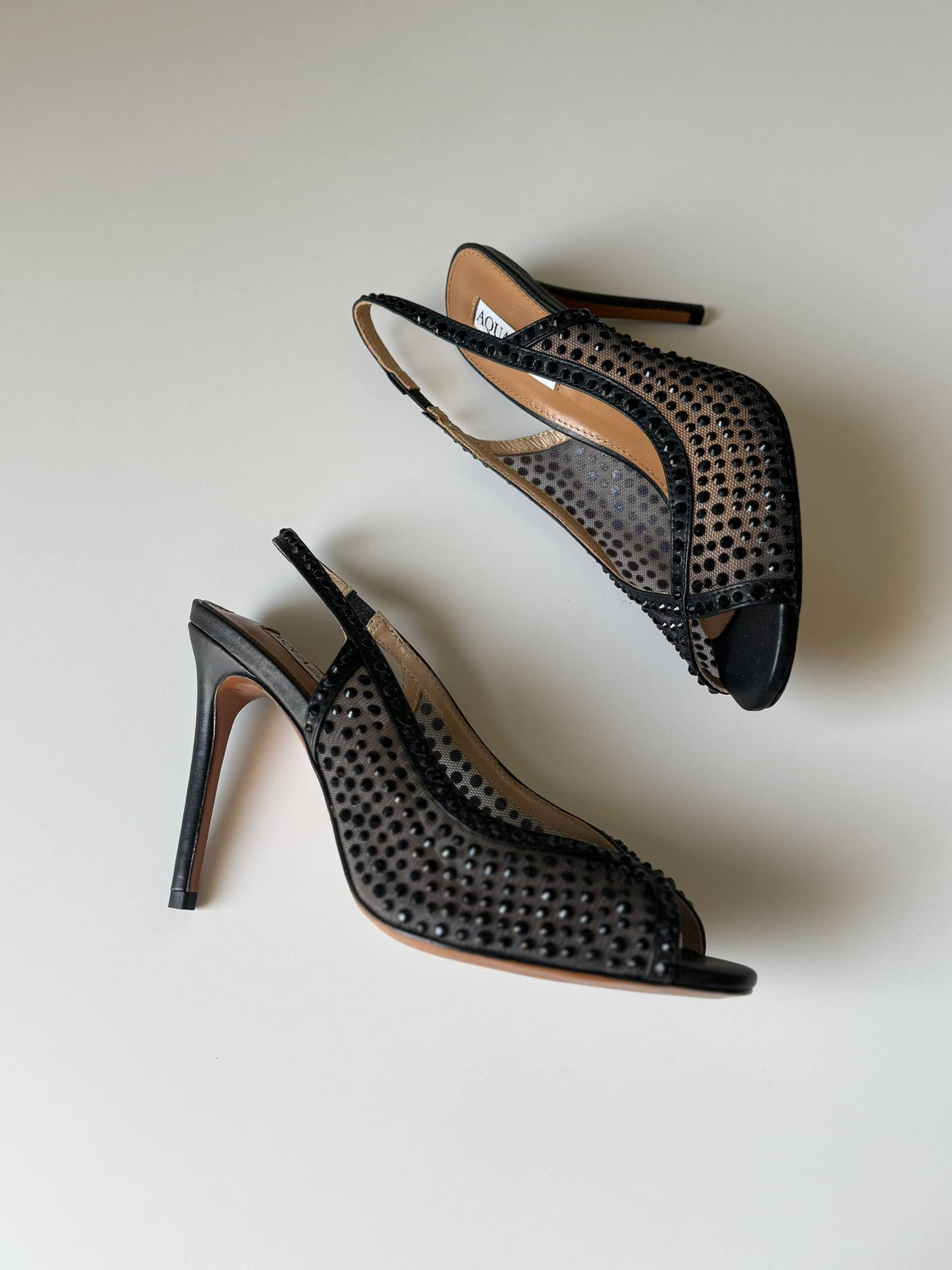 AQUAZZURA

36 to 41

430 dhs🇦🇪🇦🇪

Zain288
♥️♥️♥️