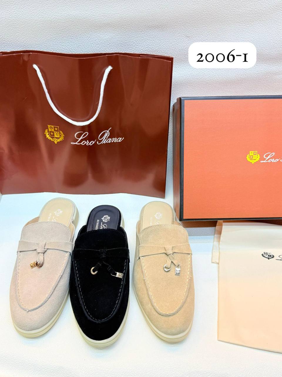 3nd model
Loro piana ladies 
Size 36to41
120 dhs🪙💕

Zain236
♥️♥️♥️
