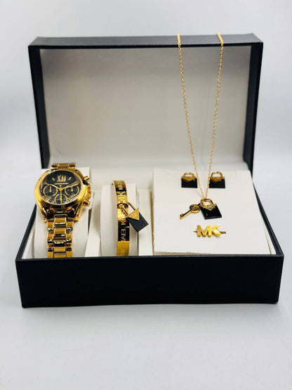 Mk ladies Set 

with box 
🎁🎁🎁

90 dhs❤️

Zain08
♥️♥️♥️