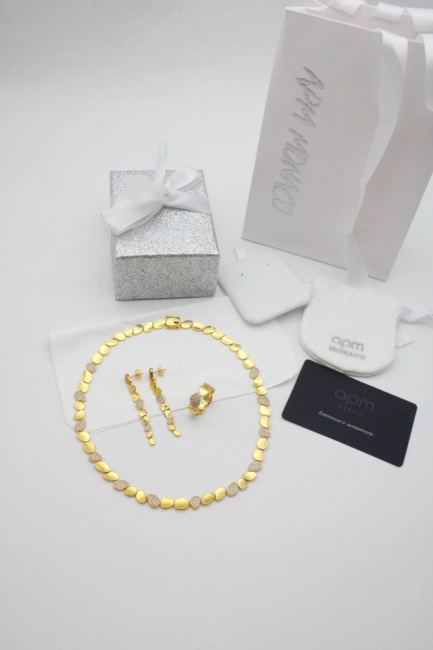 Apm set

200 dhs 


With branded Box 🎁
235 dhs

Zain122
♥️♥️♥️