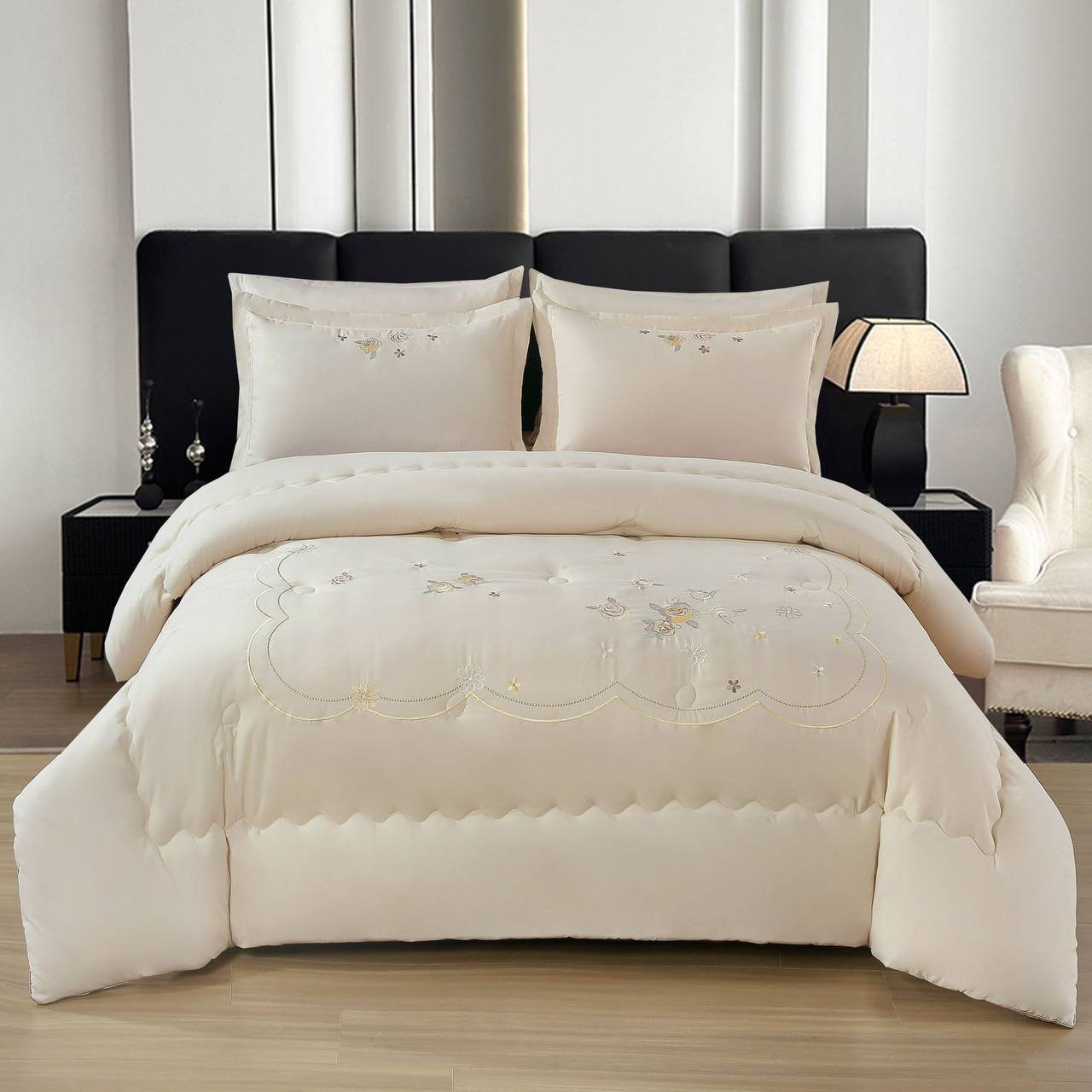 New collection ✅✅✅✅
Embroidered 🪡🪡🪡
100 % cotton 
Comfort set 
King size comfort 6pcs set 
170 dhs💓

Zain99
 ♥️♥️♥️