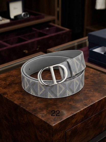 Mixed belts

70 dhs🇦🇪🇦🇪

Zain182
♥️♥️♥️