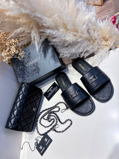 Chanel Set
Sliper Size 36-41
160 dhs💓

Zain236
Zain186
♥️♥️♥️