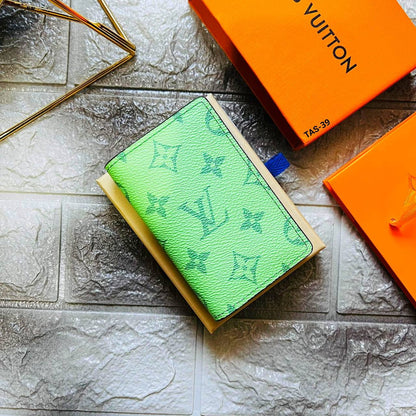 LV WALLET MASTER QUALITY

95 dhs💓

WITH BOX AND BAG

Zain58
♥️♥️♥️