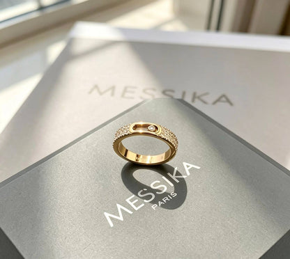 MESSIKA NEW 
RING MASTER
50 DHS✅
 WITH BOX AND PAPER BAG🎁🛍️

Zain89
♥️♥️♥️